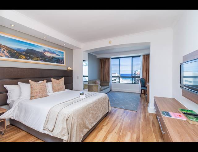 1 BEDROOM APARTMENT SOLD IN BANTRY BAY